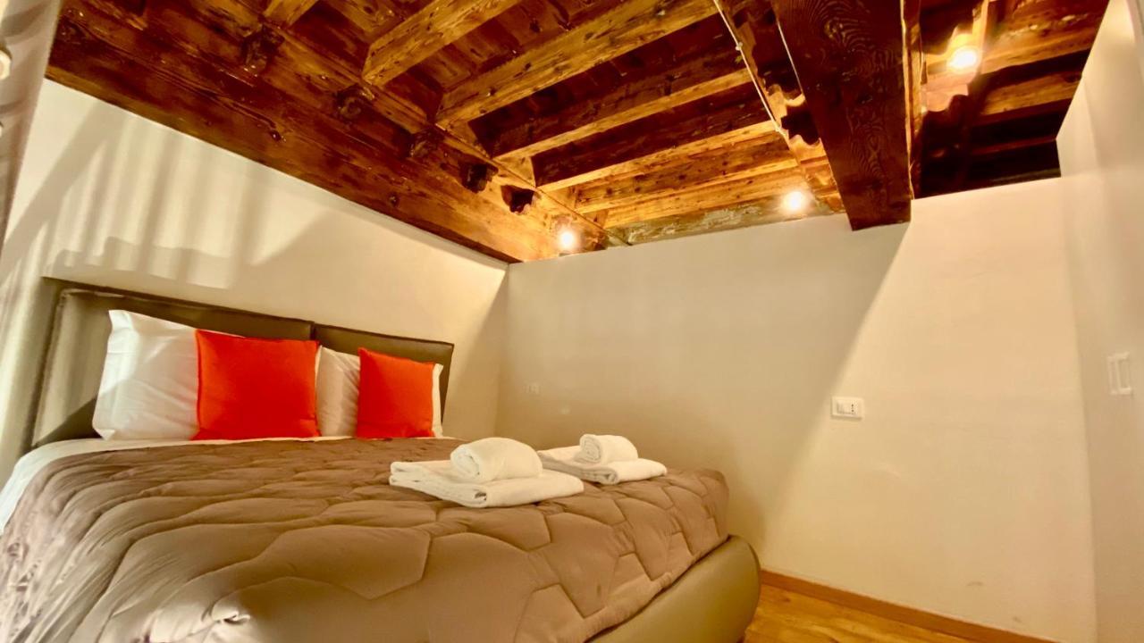 Santa Croce Apt Florenz Exterior foto